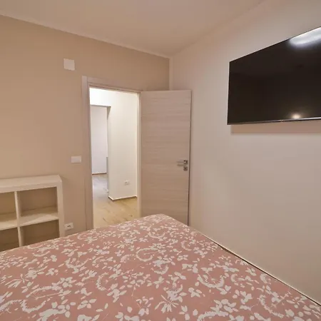 Apartment Vita * Пула